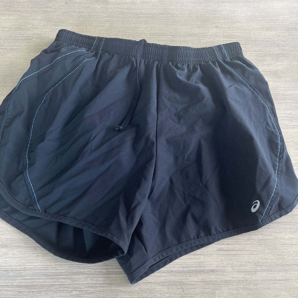 Asics athletic shorts. 3 inseam. Size medium.